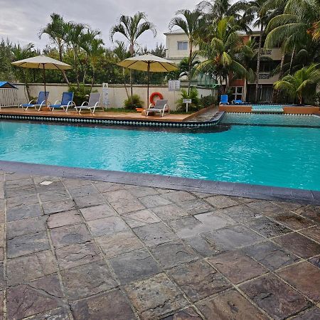 Flic En Flac, Les Orchidees, 3 Bedroom Ground Floor Apartment, Exterior foto